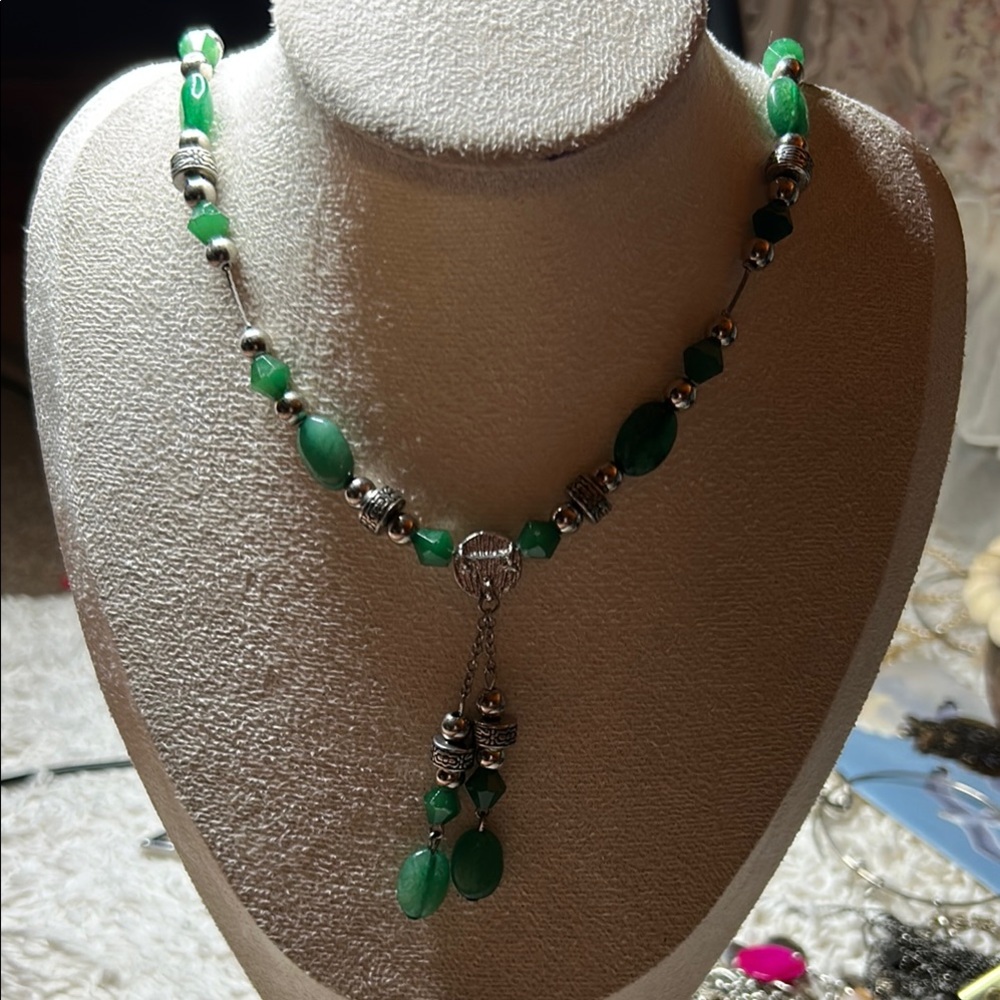 Green and Silver Classic Necklace with Elegant Stones